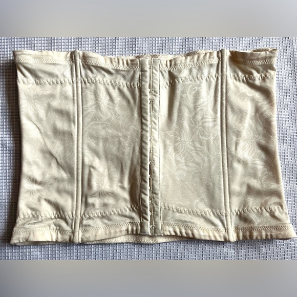 Flexees by Maidenform Cream Waist Nipper Firm Control Shapewear Size 2XL - Picture 5 of 15